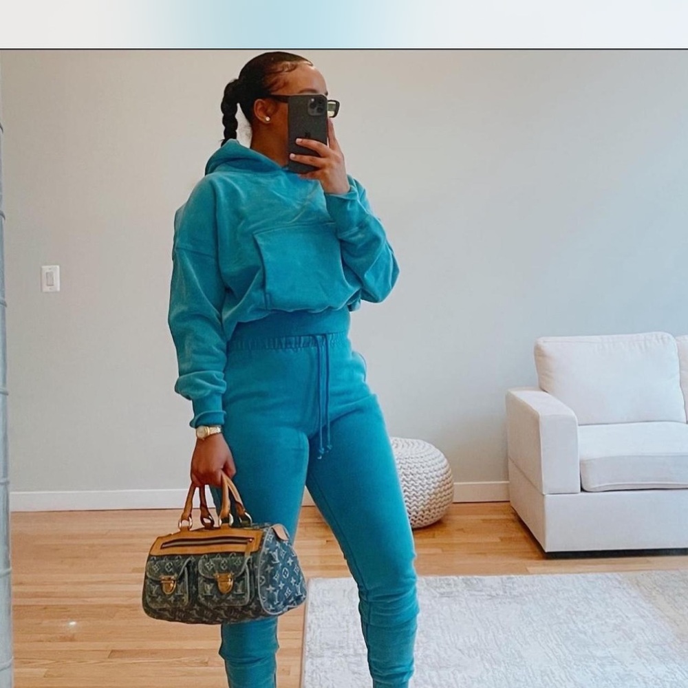 Vintage Shpchnzy Women's Blue Jogger Set